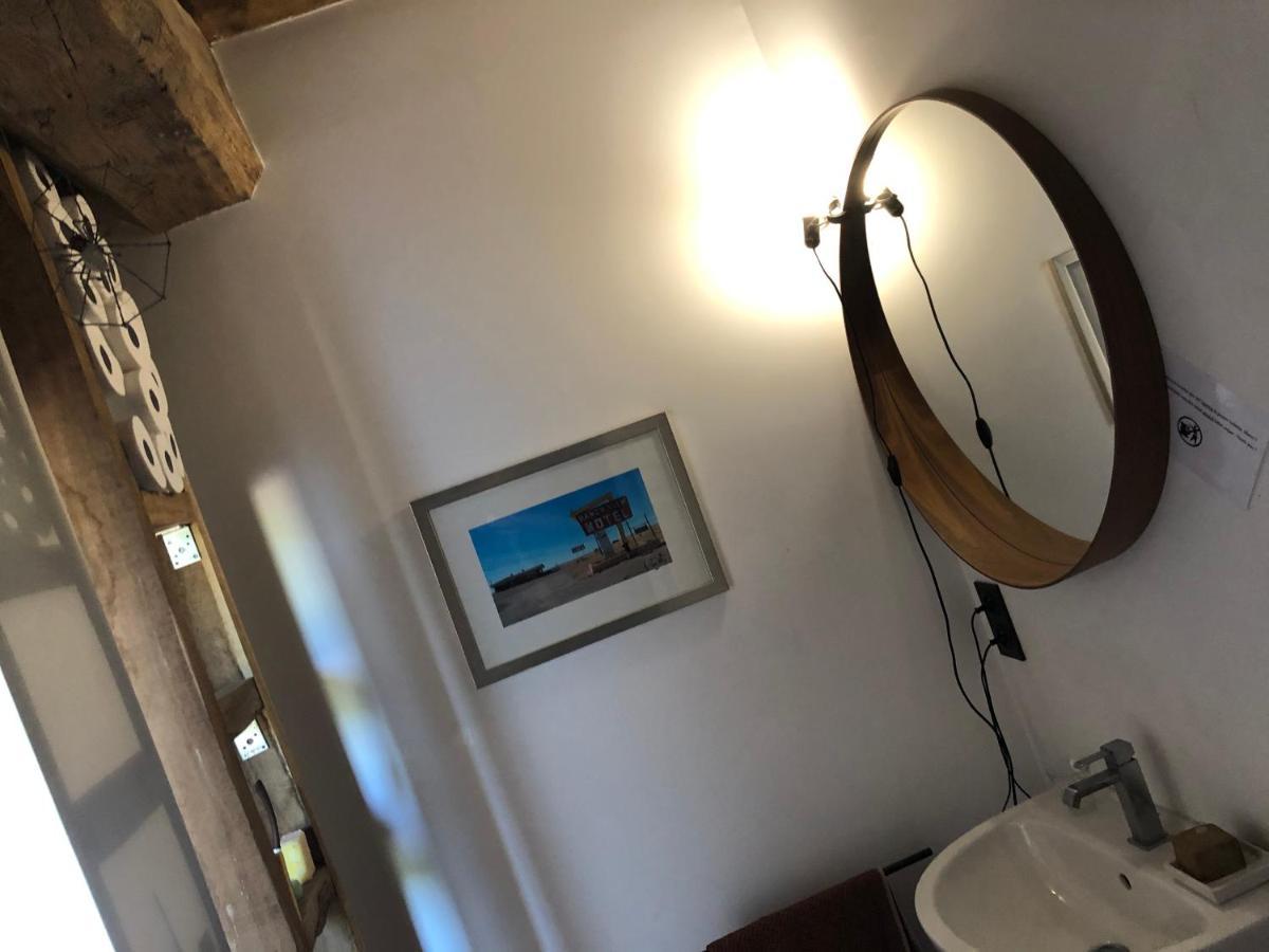 Maison au bord de l’eau Annay-sur-Serein Extérieur photo